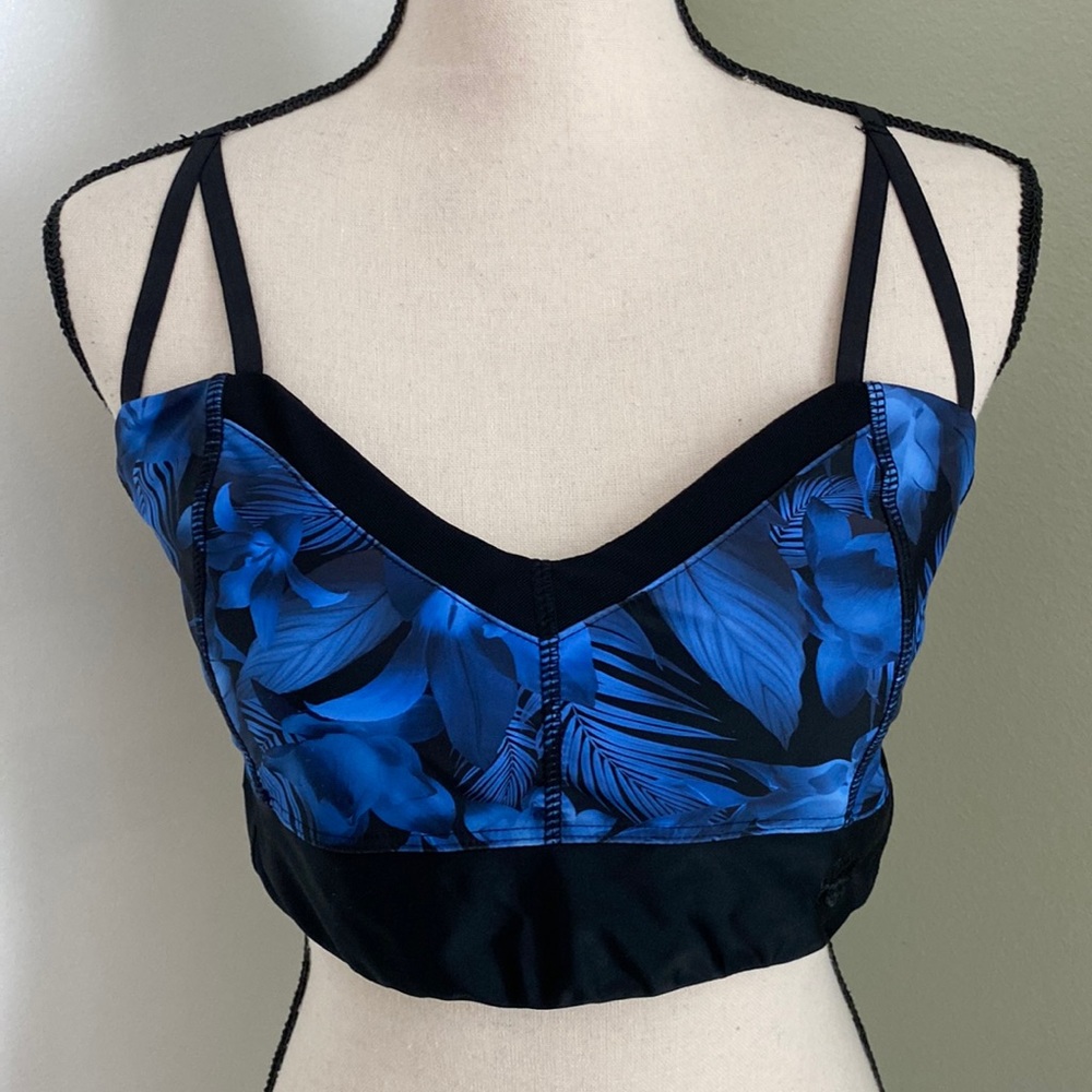 Hapari Plus Size Bikini Top